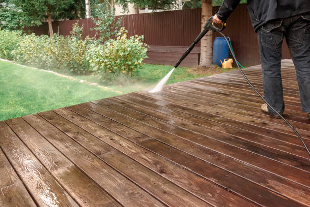 Best Animal Enclosure Cleaning  in Horseshoe Bay, TX